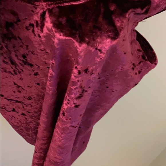 Velvet Top - Picture 4 of 4